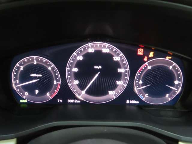 ＣＸ－６０ ＸＤ－ハイブリッド　エクスクルーシブモダン　純正ナビ・ドラレコ　衝突軽減ブレーキ　地上デジタル　サイドカメラ　ＥＴＣ　アルミホイール　横滑り防止装置　パワーシート　アイドリングストップ　フロントカメラ　フルタイム４ＷＤ　スマートキー（13枚目）