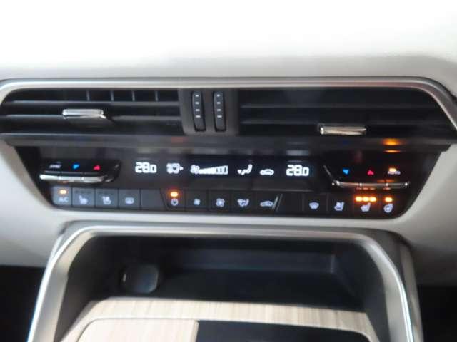 ＣＸ－６０ ＸＤ－ハイブリッド　エクスクルーシブモダン　純正ナビ・ドラレコ　衝突軽減ブレーキ　地上デジタル　サイドカメラ　ＥＴＣ　アルミホイール　横滑り防止装置　パワーシート　アイドリングストップ　フロントカメラ　フルタイム４ＷＤ　スマートキー（19枚目）