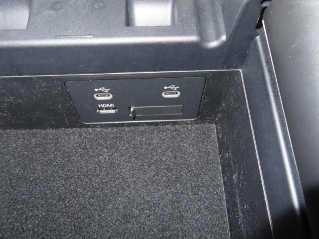 ＣＸ－６０ ＸＤ－ハイブリッド　エクスクルーシブモダン　純正ナビ・ドラレコ　衝突軽減ブレーキ　地上デジタル　サイドカメラ　ＥＴＣ　アルミホイール　横滑り防止装置　パワーシート　アイドリングストップ　フロントカメラ　フルタイム４ＷＤ　スマートキー（20枚目）