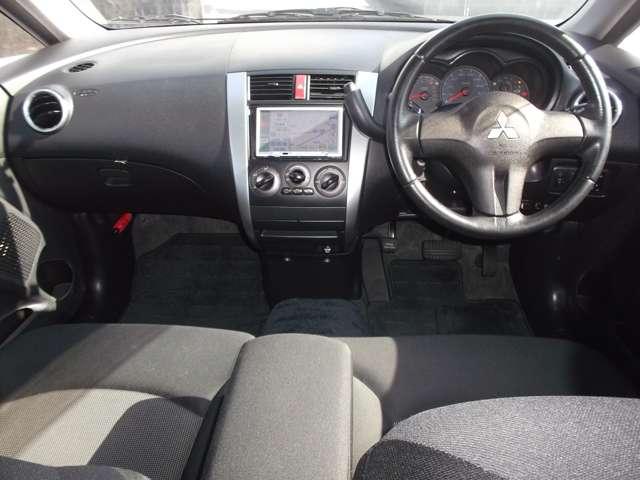 コルト クールベリー イクリプスメモリ-ナビ ブラック内装 音楽CD DVD再生 フルセグTV ETC キ-レス オ-トエアコン コラムCVT ア-ムレスト付ベンチシ-ト ハイコントラストメ-タ- ワンオ-ナ-車☆(12枚目)