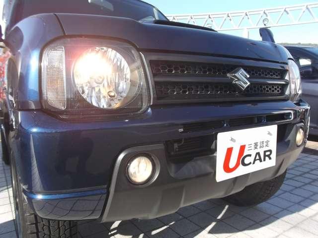 ジムニー ＸＣ　タ－ボ　パ－トタイム４ＷＤ　５速マニュアル車　ランドベンチャー用１６インチアルミホイ－ル＆スタッドレスタイヤ装着済み　フォグランプ　ル－フレ－ル　電動格納ドアミラ－　ＡＢＳ　プライバシ－ガラス☆（9枚目）