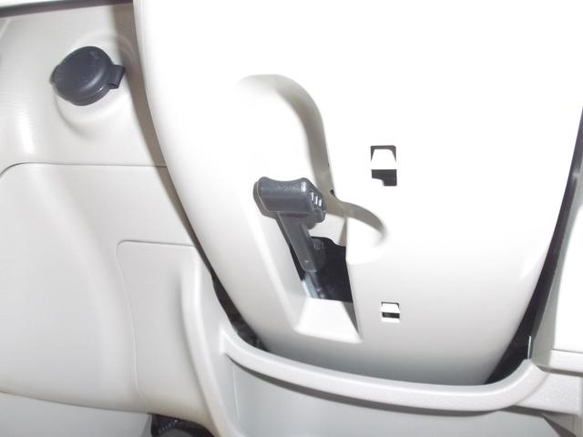 アルトラパン Ｌ　ナビ全方位モニタ－カメラパッケ－ジ　純正メモリ－ナビ　フルセグＴＶ　ブル－トゥ－スオ－ディオ　音楽ＣＤ　ＤＶＤ再生　ステアリングリモコン　運転席ヒ－タ－　衝突被害軽減ブレ－キ　タイヤ４本新品交換済み☆（30枚目）