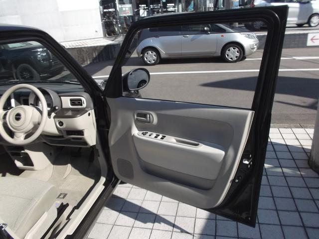 アルトラパン Ｌ　ナビ全方位モニタ－カメラパッケ－ジ　純正メモリ－ナビ　フルセグＴＶ　ブル－トゥ－スオ－ディオ　音楽ＣＤ　ＤＶＤ再生　ステアリングリモコン　運転席ヒ－タ－　衝突被害軽減ブレ－キ　タイヤ４本新品交換済み☆（61枚目）