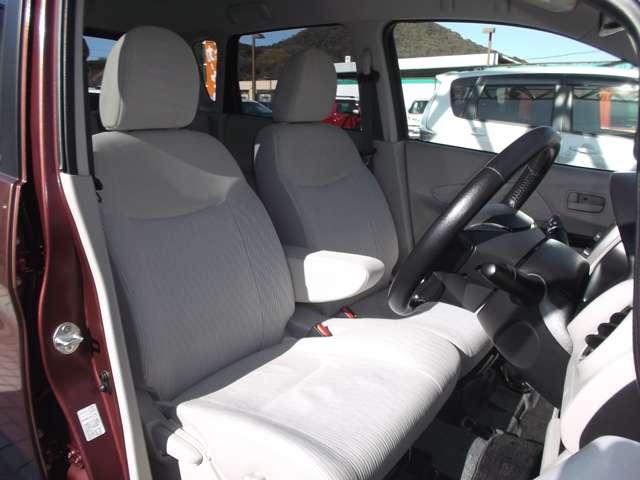 ���Ǝ҂ɂ�郋�[���N���[�j���O�Ŏ��������ł��B���ɐG���ꏊ�����炱����𔲂����ɃL���C�ɂ��Ă��܂��B