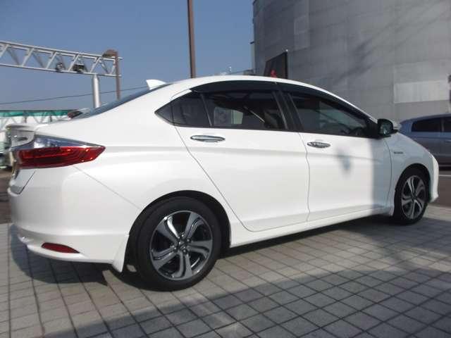 �n�C�u���b�h�Ԃɂ͂P�D�T�k�A�g�L���\���T�C�N���c�n�g�b�@���|�u�s�d�b�G���W���ɍ��o�̓��[�^�[����������V���c�b�s�ƁA���`�E���C�I���o�b�e���[�����̂h�o�t��g�ݍ��킹���r�o�n�q�s�@�g�x�a�q�h�c�@���|�c�b