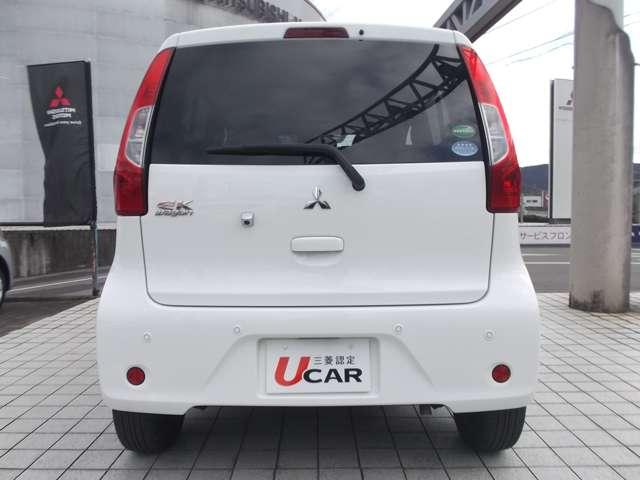 �Փ˔�Q�y���u���[�L�V�X�e���̍쓮�ԑ�����A�Ύԗ��͖�P�O�����^������W�O�����^���܂Ŋg��A�Ε��s�҂���P�O�����^������U�O�����^���Ƃ��A�D�ꂽ���S�����m�ۂ��Ă��܂���