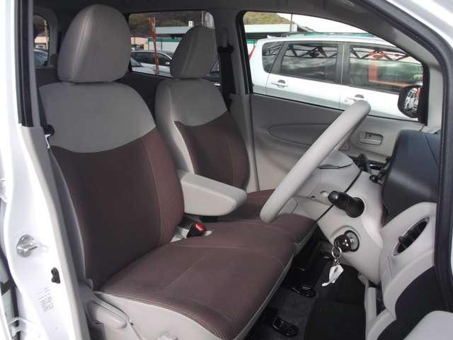 ���Ǝ҂ɂ�郋�[���N���[�j���O�Ŏ��������ł��B���ɐG���ꏊ�����炱����𔲂����ɃL���C�ɂ��Ă��܂��B