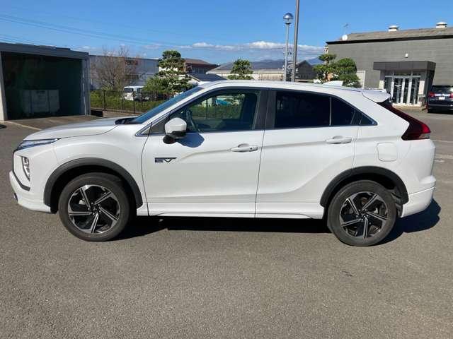 エクリプスクロスＰＨＥＶ Ｐ　ナビ・フルセグＴＶ・全周囲カメラ・ＥＴＣ　３６０度カメラ　地デジ　ＡＢＳ　ＬＥＤランプ　クルコン　バックカメラ　ソナー　シートヒーター　ＥＴＣ　４ＷＤ　ナビＴＶ　盗難防止　フルオートエアコン　Ｐシート（6枚目）