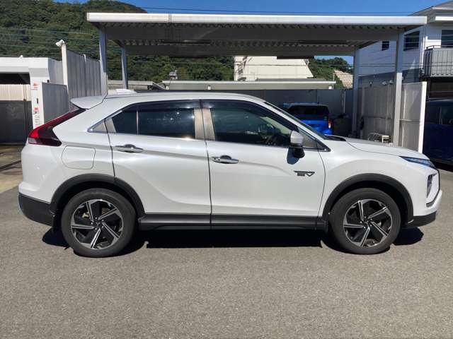 エクリプスクロスＰＨＥＶ Ｇ　ナビ・フルセグＴＶ・バックカメラ・ＥＴＣ　ＬＥＤヘッドランプ　衝突被害軽減システム　オートクルーズコントロール　ＥＴＣ車載器　フルセグＴＶ　クリアランスソナー　バツクカメラ　前席シートヒーター　４ＷＤ（10枚目）