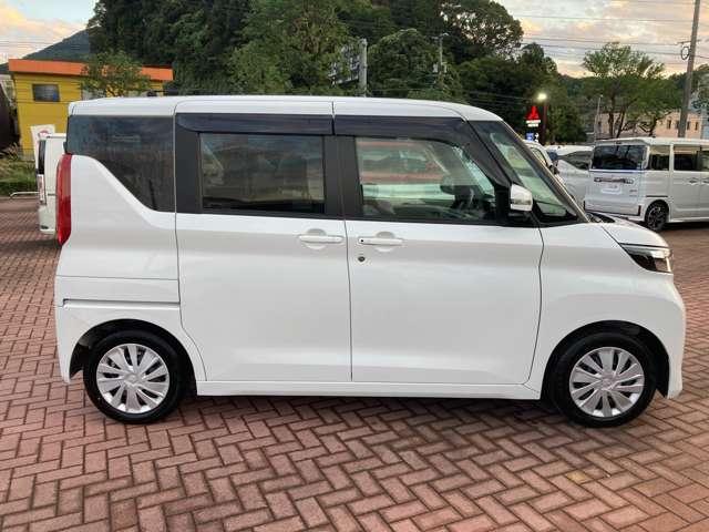 eKスペース G CDチューナー・全周囲C・衝突軽減ブレーキ フルオートエアコン アラウンドビューモニター サイドカーテンエアバック コーナーセンサー シートヒーター インテリキー アイドリングストップ 盗難防止装置(6枚目)