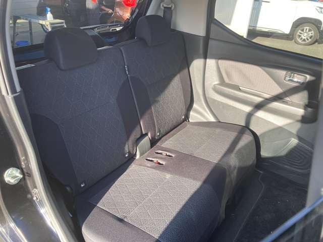 eKクロス G プレミアム CDチューナー・障害物センサ・全周囲C LED 衝突軽減ブレーキ 全方位カメラ キーフリー シートヒーター アルミホイール コーナーセンサー スマートキー ベンチシート オートエアコン(9枚目)