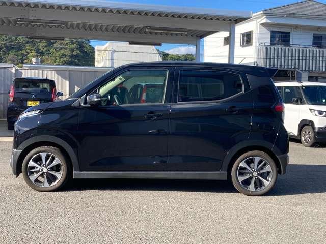 eKクロス G プレミアム CDチューナー・障害物センサ・全周囲C LED 衝突軽減ブレーキ 全方位カメラ キーフリー シートヒーター アルミホイール コーナーセンサー スマートキー ベンチシート オートエアコン(15枚目)