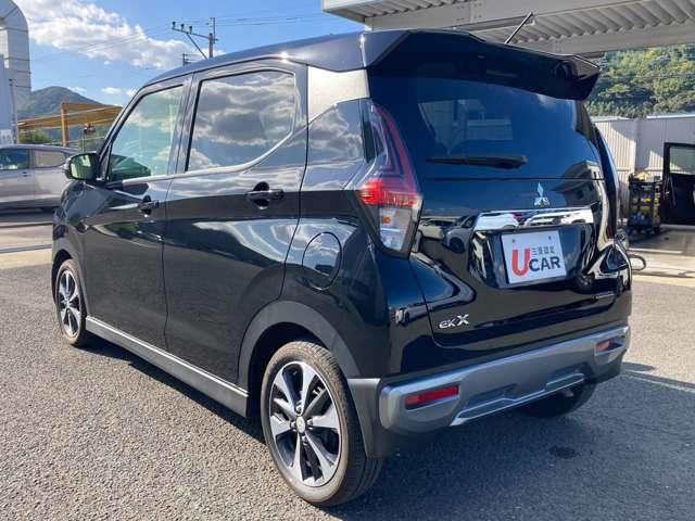 eKクロス G プレミアム CDチューナー・障害物センサ・全周囲C LED 衝突軽減ブレーキ 全方位カメラ キーフリー シートヒーター アルミホイール コーナーセンサー スマートキー ベンチシート オートエアコン(17枚目)