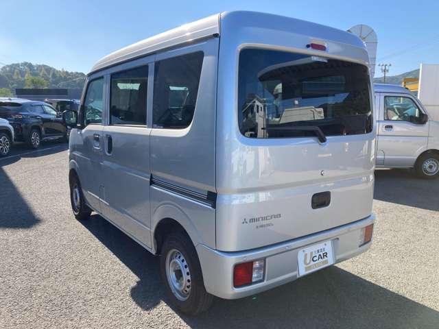ミニキャブバン Ｅ　横滑り防止・アイドリングストップ・ＥＴＣ　両側手動スライドドア　パーキングセンサー　パワステ　マニュアルエアコン　ＥＳＣ　運転席エアバッグ　助手席エアバッグ　アイドリングストップ　ＡＢＳ（7枚目）