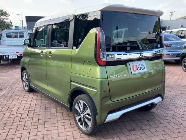 ｅＫクロススペース Ｔ　ナビ・フルセグＴＶ・全周囲カメラ・キーレス　クルコン　前後ソナー　ＬＥＤ　フルセグＴＶ　ＥＴＣ　横滑り防止　前席シートヒーター　メモリーナビ　４ＷＤ　アルミホイール　バックカメラ　ＡＢＳ　ベンチシート（7枚目）