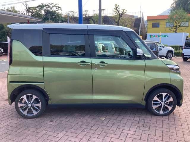 ｅＫクロススペース Ｔ　ナビ・フルセグＴＶ・全周囲カメラ・キーレス　クルコン　前後ソナー　ＬＥＤ　フルセグＴＶ　ＥＴＣ　横滑り防止　前席シートヒーター　メモリーナビ　４ＷＤ　アルミホイール　バックカメラ　ＡＢＳ　ベンチシート（10枚目）