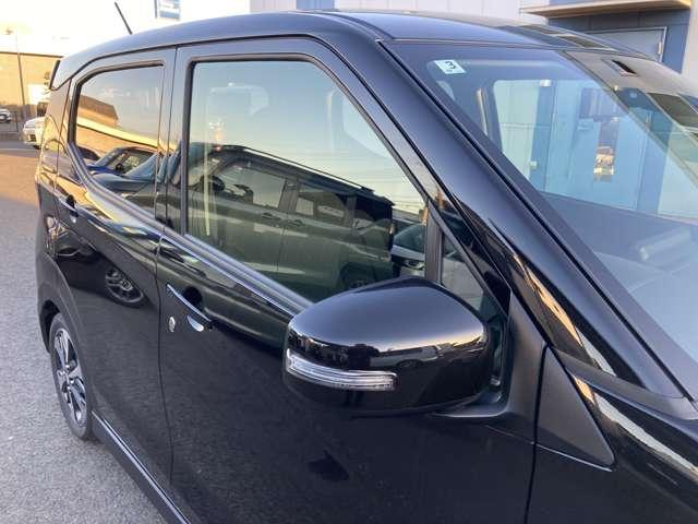 �y�E�C���J�[�t���h�A�~���[�z�o�C�N�Ƃ̎��̖h�~�ɂȂ�܂����������Ƃ���܂ŋC��z�����f�U�C���ł���