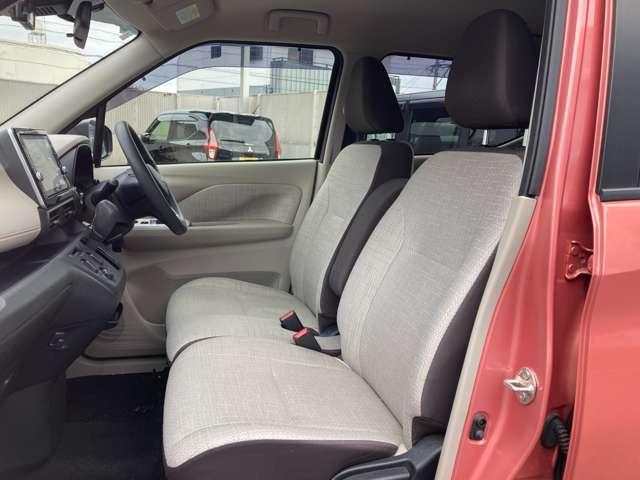 ｅＫワゴン Ｍ　ナビ・フルセグＴＶ・衝突軽減ブレーキ・ＥＴＣ　踏み間違い防止アシスト　イモビライザー　ナビＴＶ　ＥＴＣ　パワーウィンドウ　フルセグ　Ｐセンサー　マニュアルエアコン　キーレスエントリー　ＡＳＣ　パワステ（9枚目）