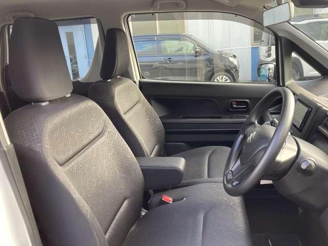 ワゴンR ハイブリッドFX ナビ・ワンセグTV・衝突軽減B・横滑り防止 点検記録簿 デュアルセンサーブレーキS シートヒーター付 リアセンサー ESP エネチャージ キーフリー Wエアバック フルオートエアコン 盗難防止 ABS(8枚目)