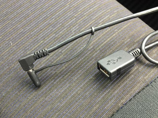 1.5X 内地仕入 エアコン パワーステアリング パワーウィンドウ ABS カロッツェリアナビ CD バックカメラ ETC 衝突軽減ブレーキ トヨタセーフティセンス オートマチックハイビーム 電動格納ミラー(46枚目)