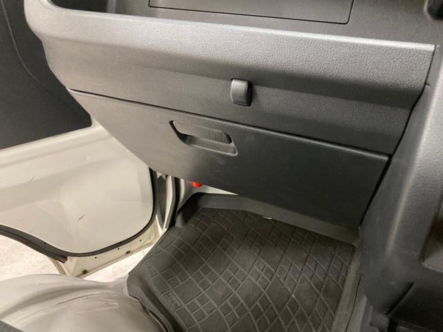 スタンダード ・内地仕入・走行27600km・整備付き・三菱認定保証付き・パワーウィンドウ・エアコン・ETC・社外ナビ・フルセグTV・ドラレコ・キーレスキー・三方開・5速MT・ヘッドライトレベライザー・エアバッグ・(30枚目)