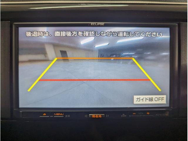 Ｅ　・本土仕入・走行２７００ｋｍ・車検令和７年１月・整備付・三菱認定保証・社外ナビ・地デジＴＶ・バックカメラ・運転席シートヒーター・電動格納ミラー・ドアバイザー・キーレスキー・(12枚目)