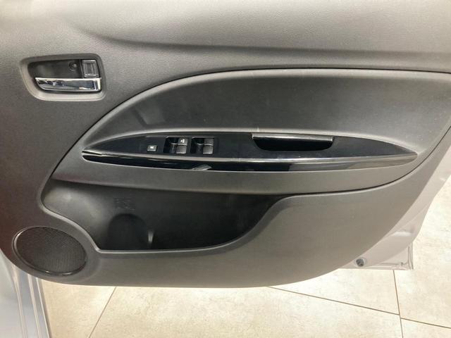 ミラージュ Ｇ　・本土仕入・走行３８１５０ｋｍ・車検整備付・三菱認定保証・純正オーディオ・純正１５ＡＷ・電動格納ミラー・衝突被害軽減ブレーキ・踏み間違え防止システム・ＨＩＤヘッド・フォグライト・プッシュスタート（18枚目）