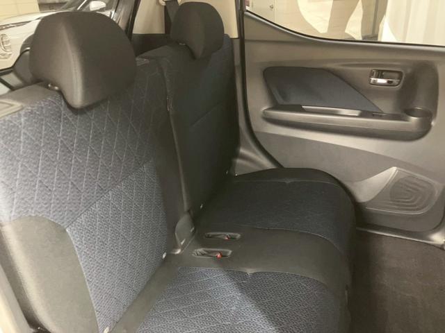 １２ヵ月走行距離無制限の三菱認定中古車保証！！全国の三菱正規ディーラーで受けられる保証有り♪内容詳細につきましては、店舗までお気軽にお問い合わせくださいませ【無料通話００７８－６０４２－７７３０】