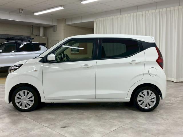 ｅＫワゴン Ｍ　・本土仕入・走行３１９０ｋｍ・車検令和９年１２月・法定整備付・三菱認定保証・純正９インチナビ・フルセグＴＶ・Ｂｌｕｅｔｏｏｔｈ対応・バックカメラ・ＥＴＣ・障害物センサー・衝突被害軽減ブレーキ（5枚目）