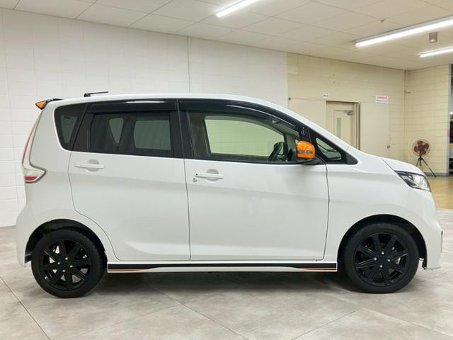ｅＫカスタム アクティブギア　・本土仕入・走行５１７４０ｋｍ・車検整備付・三菱認定保証・パナソニックナビ・フルセグＴＶ・Ｂｌｕｅｔｏｏｔｈ対応・全方位カメラ・ＥＴＣ・ドライブレコーダー・衝突被害軽減ブレーキ・電動格納ミラー（4枚目）