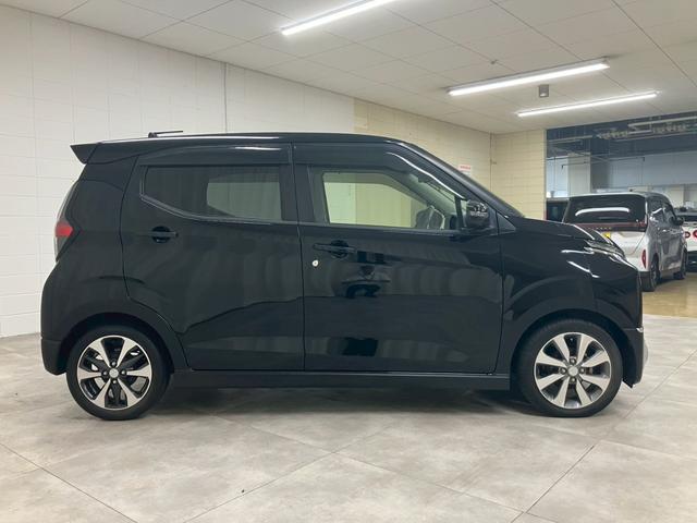 ｅＫクロス Ｇ　・本土仕入・ハイブリッド車・走行３３４７０ｋｍ・車検整備付・認定中古車保証・社外ナビ・フルセグＴＶ・Ｂｌｕｅｔｏｏｔｈ対応・全方位カメラ・デジタルルームミラー・衝突被害軽減ブレーキ・障害物センサー（4枚目）