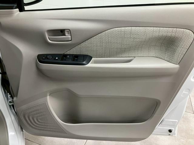 当店は、東京海上日動保険、大同火災の代理店です。任意保険もお客様に合ったプランをご提案させて頂きます。【無料通話００７８－６０４２－７７３０】