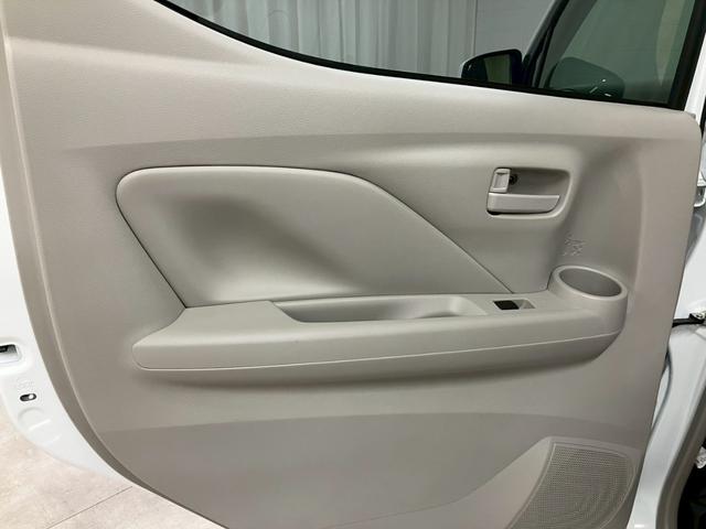 琉球三菱は品質第一です。全車、事故暦無し実走行の良質車を展示してます。お客様には弊社が自信を持って販売出来るおクルマをを提供してます。【無料通話００７８－６０４２－７７３０】