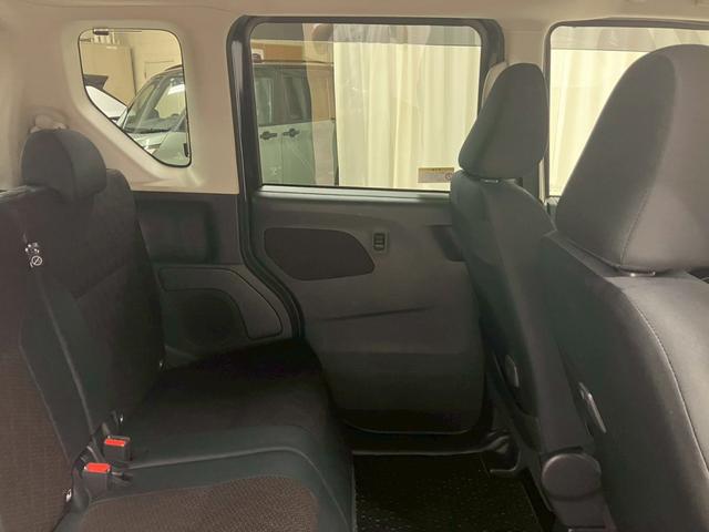 広々とした駐車場をご用意してお待ちしております。展示場には豊富な在庫をご用意。メーカー問わず比較していただけます。【無料通話００７８－６０４２－７７３０】