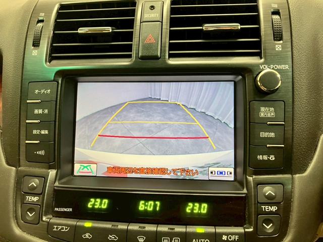 広々とした駐車場をご用意してお待ちしております。展示場には豊富な在庫をご用意。メーカー問わず比較していただけます。【無料通話００７８－６０４２－７７３０】