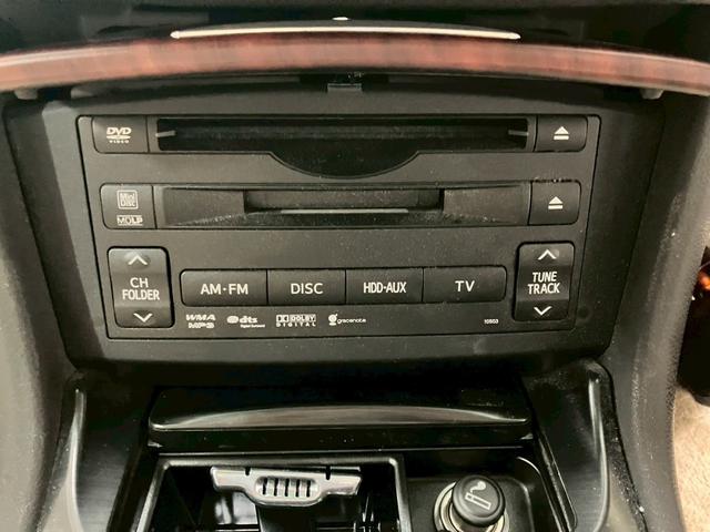 弊社は鈑金工場も併設！おくるまを綺麗な状態でカーライフも安心！ぶつけっちゃった！事故にあってしまった際も迅速対応が可能です！【無料通話００７８－６０４２－７７３０】