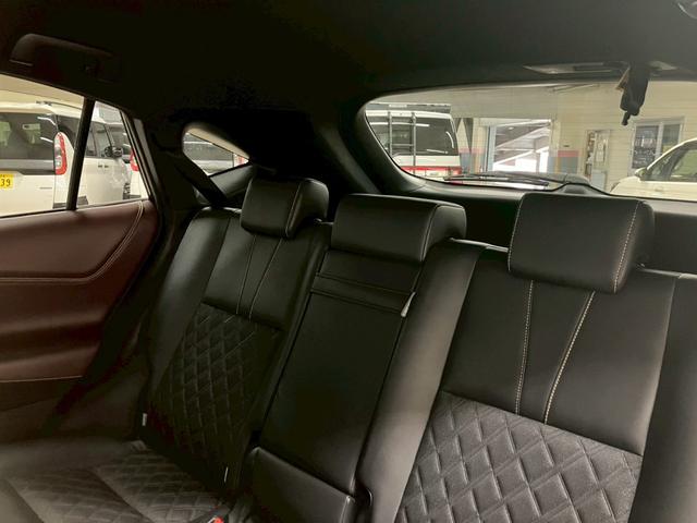 ディーラーならではの安心感、県内最大級２０レーンの自社指定サービス工場完備。熟練のサービススタッフが購入後も長いお付き合いをお客様のお車をサポート致します！【無料通話００７８－６０４２－７７３０】