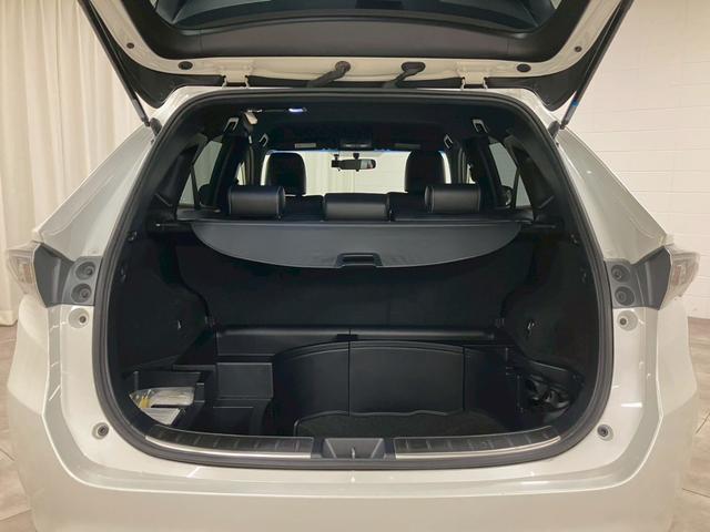 弊社は鈑金工場も併設！おくるまを綺麗な状態でカーライフも安心！ぶつけっちゃった！事故にあってしまった際も迅速対応が可能です！【無料通話００７８－６０４２－７７３０】