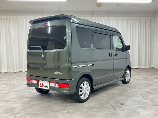 お客様のカーライフをサポートさせて頂きます。販売だけではなく整備も併設した大型のサービス工場で熟練のサービススタッフがサポートさせていただきます。お任せ下さい！【無料通話００７８－６０４２－７７３０】