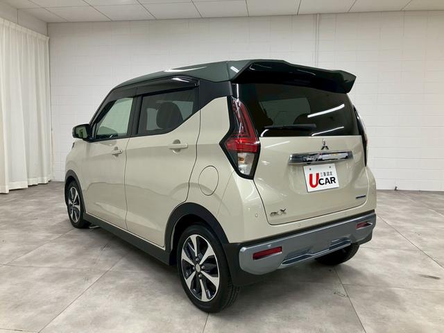 お客様のカーライフをサポートさせて頂きます。販売だけではなく整備も併設した大型のサービス工場で熟練のサービススタッフがサポートさせていただきます。お任せ下さい！【無料通話００７８－６０４２－７７３０】