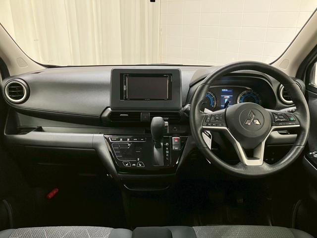 弊社全車両プロの査定士による査定・鑑定書付きで御座います。また、事故車や修復歴車などの取り扱いは１台もございませんのでご安心くださいませ！　【無料通話００７８－６０４２－７７３０】