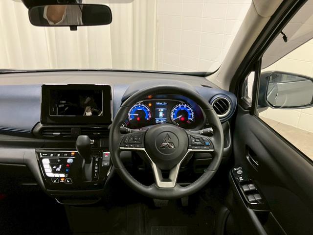 弊社全車両プロの査定士による査定・鑑定書付きで御座います。また、事故車や修復歴車などの取り扱いは１台もございませんのでご安心くださいませ！　【無料通話００７８－６０４２－７７３０】