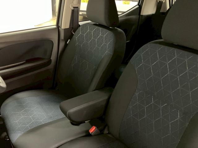 ディーラーならではの安心感、県内最大級２０レーンの自社指定サービス工場完備。熟練のサービススタッフが購入後も長いお付き合いをお客様のお車をサポート致します！【無料通話００７８－６０４２－７７３０】