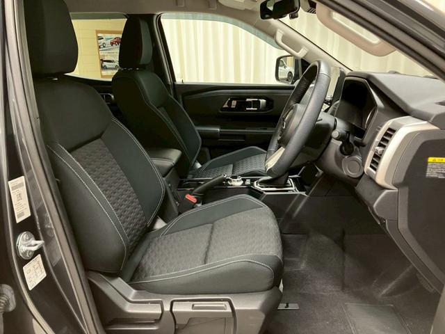 こちらのお車は熟練の担当者が一週間で約１０万台流通する本土のオークション会場より、品質を重視、厳選して仕入れた１台です。お問い合わせお待ちしております。【無料通話００７８－６０４２－７７３０】