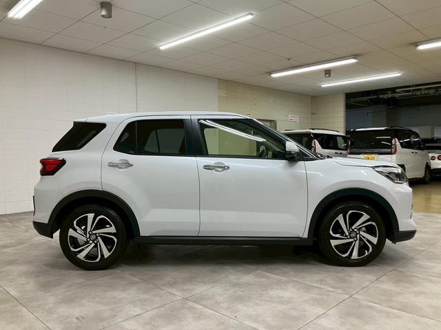 当店は、東京海上日動保険、大同火災の代理店です。任意保険もお客様に合ったプランをご提案させて頂きます。【無料通話００７８－６０４２－７７３０】