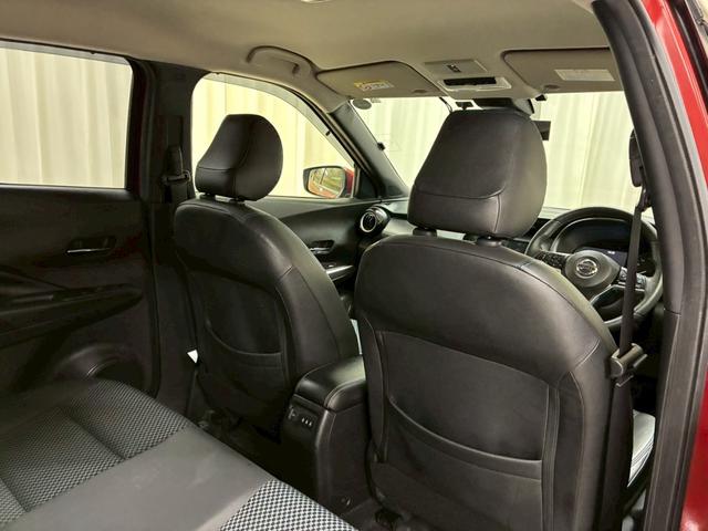 広々とした駐車場をご用意してお待ちしております。展示場には豊富な在庫をご用意。メーカー問わず比較していただけます。【無料通話００７８－６０４２－７７３０】