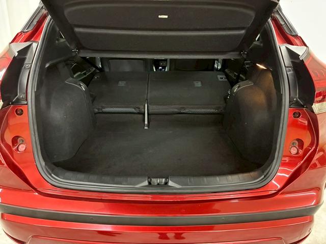 ディーラーならではの安心感、県内最大級２０レーンの自社指定サービス工場完備。熟練のサービススタッフが購入後も長いお付き合いをお客様のお車をサポート致します！【無料通話００７８－６０４２－７７３０】