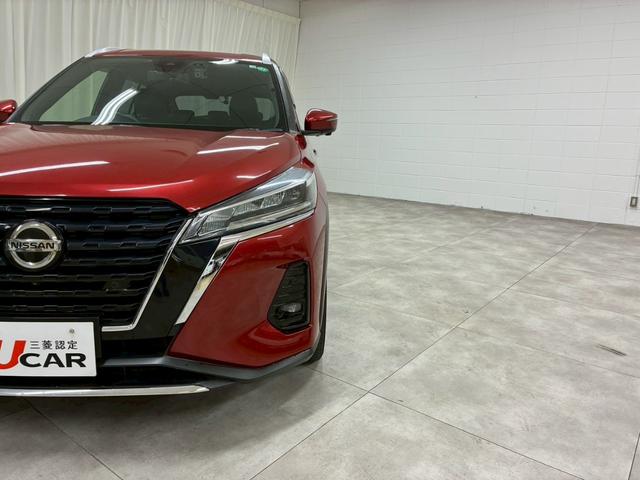 弊社は鈑金工場も併設！おくるまを綺麗な状態でカーライフも安心！ぶつけっちゃった！事故にあってしまった際も迅速対応が可能です！【無料通話００７８－６０４２－７７３０】