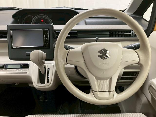 弊社全車両プロの査定士による査定・鑑定書付きで御座います。また、事故車や修復歴車などの取り扱いは１台もございませんのでご安心くださいませ！　【無料通話００７８－６０４２－７７３０】