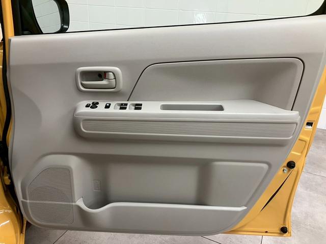 広々とした駐車場をご用意してお待ちしております。展示場には豊富な在庫をご用意。メーカー問わず比較していただけます。【無料通話００７８－６０４２－７７３０】